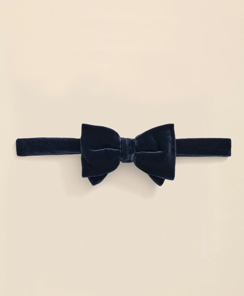 Formal Silk Blend Velvet Bow Tie | Brooks Brothers online shop